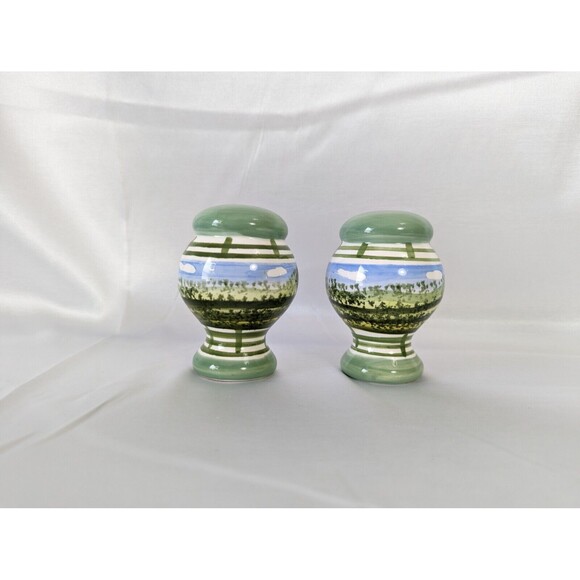 Green Salt & Pepper Shaker Kitchen Dairy Farm Cows Red Barn Silo Country Decor - Picture 3 of 5